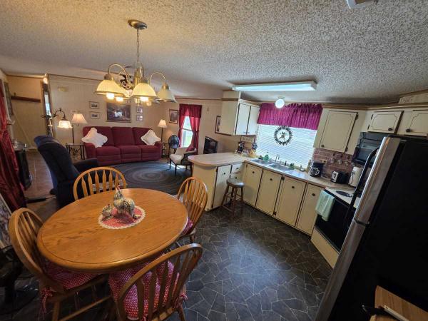 1988 Home Mobile Home