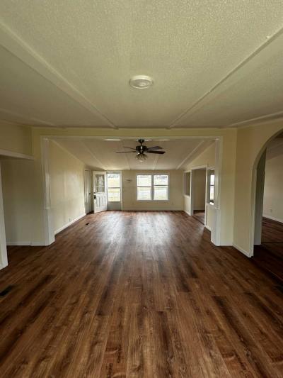 Photo 4 of 14 of home located at 74 Maple Ave Saratoga Springs, NY 12866