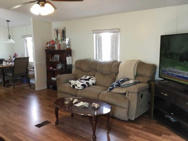 1986 Esqu Hs Mobile Home