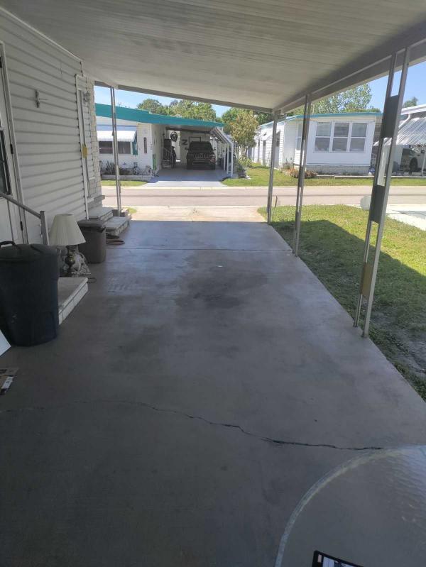 1979 Hillcrest Mobile Home