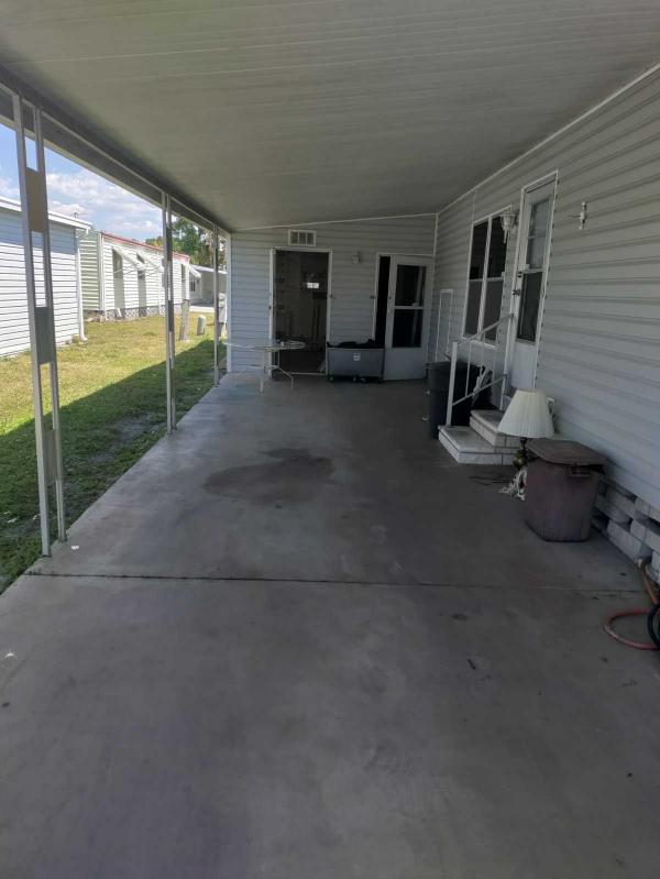 1979 Hillcrest Mobile Home