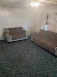 1979 Hillcrest Mobile Home