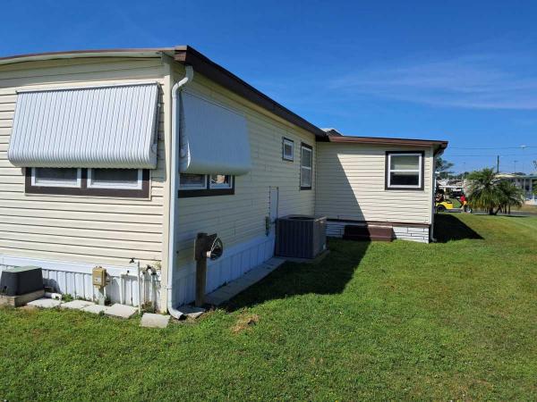 1972 Skyline HS Mobile Home