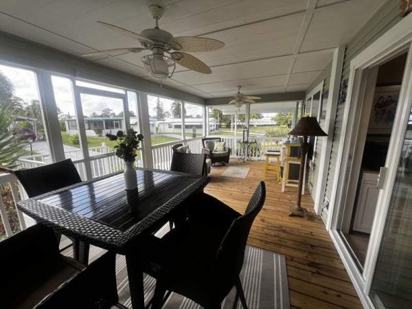 2015 Palm Harbor Manufactured Home