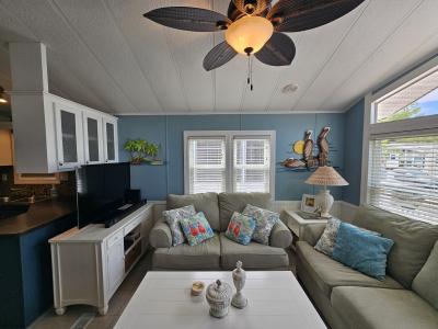 Photo 4 of 15 of home located at 7125 Fruitville Rd Lo21 Sarasota, FL 34240