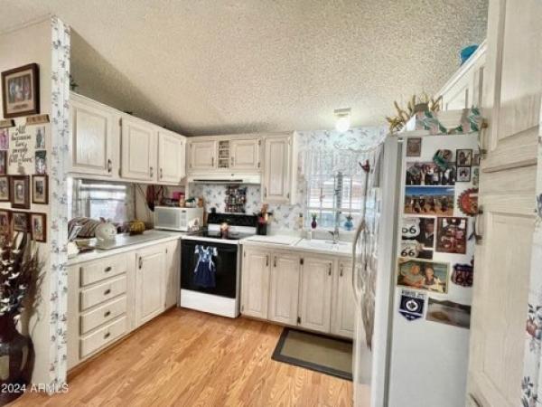 1995 NEWMO Manufactured Home