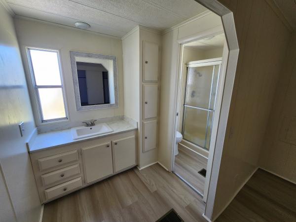 1980 Unknown Unknown Mobile Home