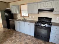 2013 Champion RA1670201 Mobile Home