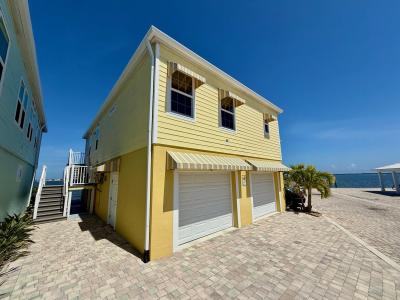 Photo 5 of 27 of home located at 447 NE Pier Way Jensen Beach, FL 34957
