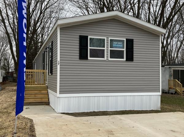 2025 Champion Home Builders, Inc. mobile Home