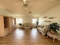 1990 PALM Manufactured Home
