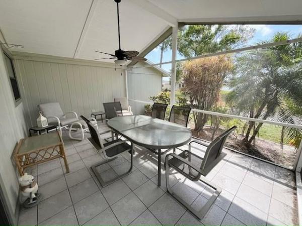 1990 PALM Manufactured Home