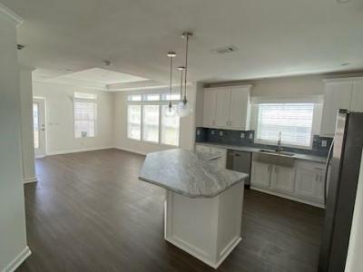 Photo 4 of 10 of home located at 330 9th Street Nokomis, FL 34275