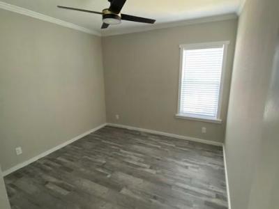 Photo 2 of 11 of home located at 397 Sunshine Drive Nokomis, FL 34275