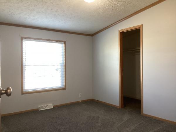 2000 Dutch DHIN30837F Mobile Home