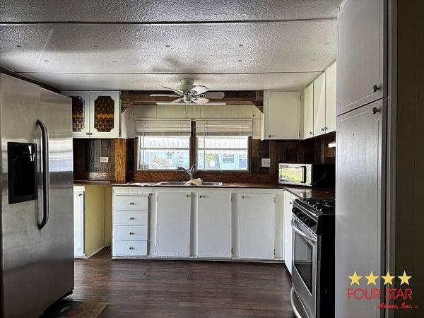 1969 FLTW  Home