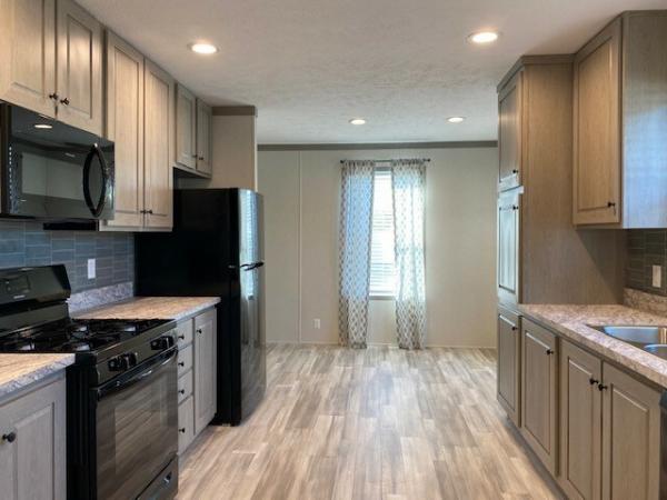 Photo 1 of 2 of home located at 1161 Wellington Drive Mount Pleasant, MI 48858