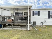 2001 COMMODORE BONUS ROOM Manufactured Home
