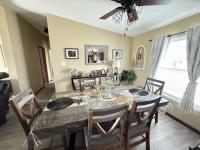 2001 COMMODORE BONUS ROOM Manufactured Home