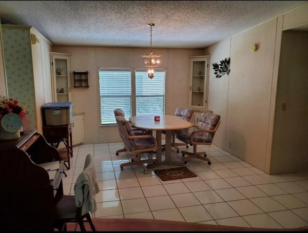 1989 MERIT Mobile Home