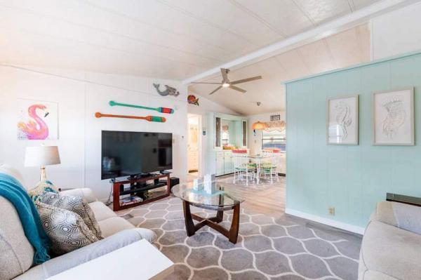 1985 Palm Harbor Manufactured Home