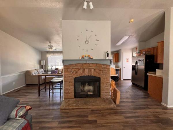 2005 Champion Manufactured Home