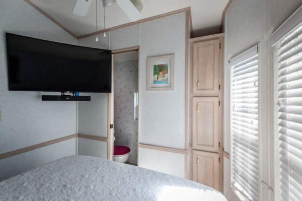 2003 CHIO Manufactured Home