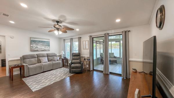 1989 CHAN Mobile Home