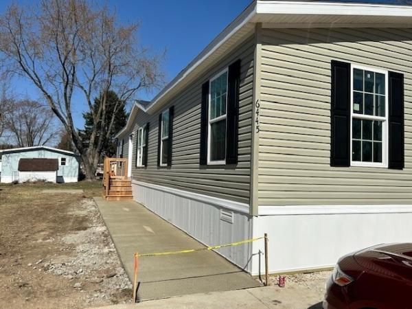 2025 Champion RAPB2856H32392 Mobile Home