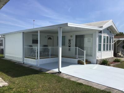 Photo 2 of 11 of home located at 37811 Chancey Rd. 260 Zephyrhills, FL 33541