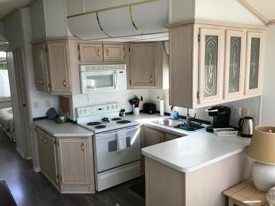 Photo 5 of 10 of home located at 37811 Chancey Rd. 260 Zephyrhills, FL 33541