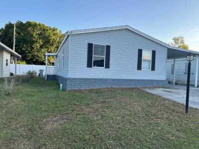 Photo 3 of 39 of home located at 1104 Windmill Grove Circle Orlando, FL 32828