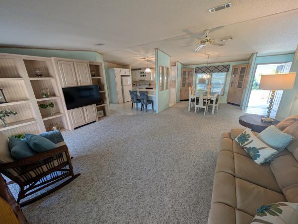 1992 Mobile Home