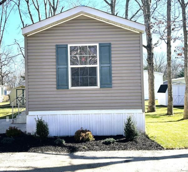 2002 Skyline 32 4643L  Home