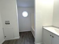 2002 Skyline 32 4643L  Home