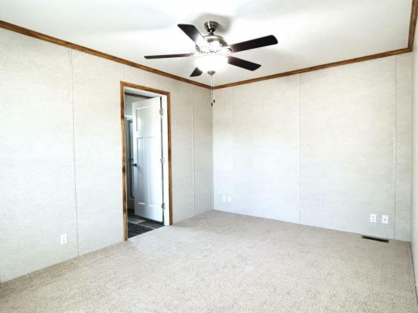 2024 Redman 101 122RENW-1666H22193  Home