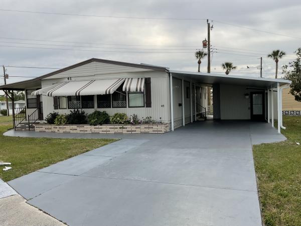 1985 SUNC S85008FA/B Mobile Home