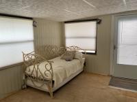 1985 SUNC S85008FA/B Mobile Home