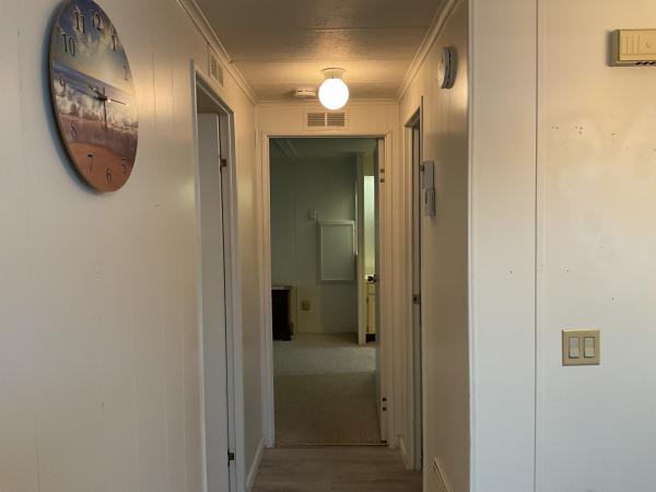 1985 SUNC S85008FA/B Mobile Home