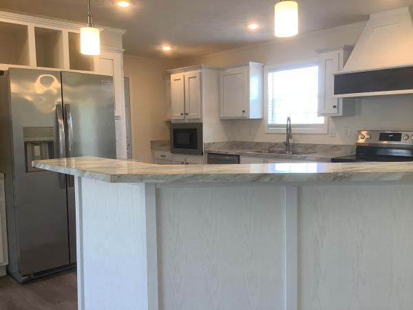 2022 Clayton 58FRE28483CH22 Mobile Home