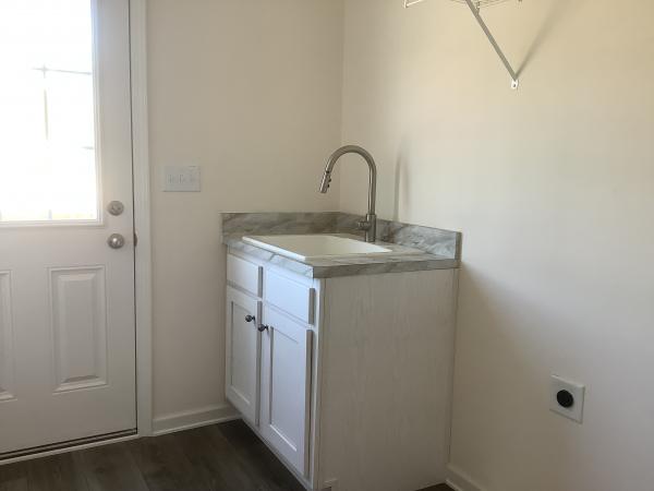 2022 Clayton 58FRE28483CH22 Mobile Home