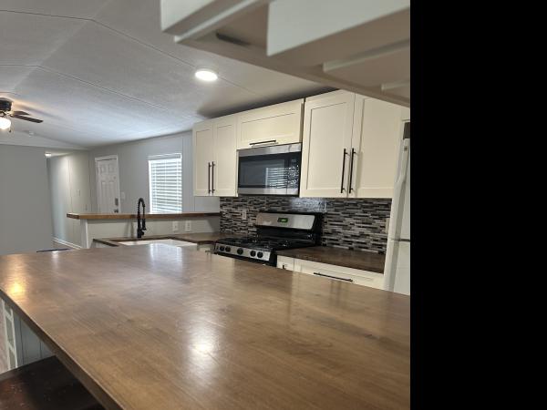 2006 Clayton Mobile Home