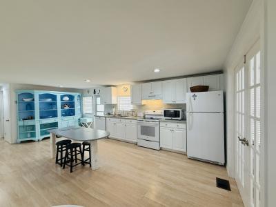 Photo 5 of 18 of home located at 170 Coral Lane Vero Beach, FL 32960