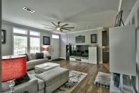 2015 Palm Hr.  Home