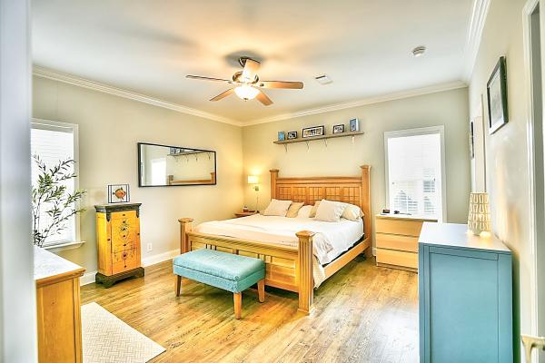 2015 Palm Hr.  Home