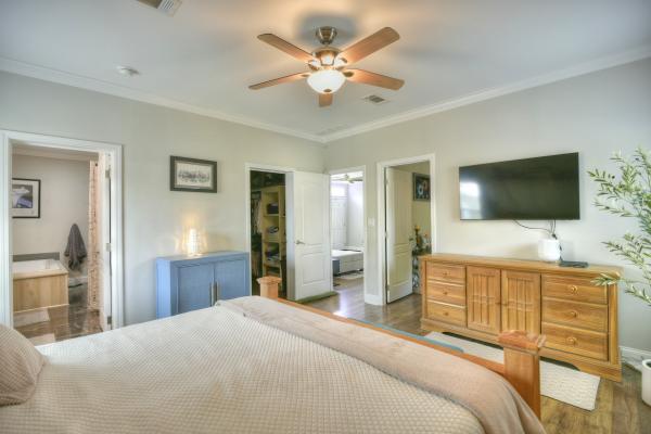 2015 Palm Hr.  Home