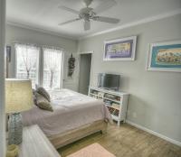 2015 Palm Hr.  Home