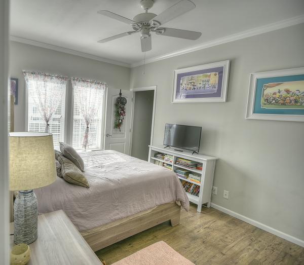 2015 Palm Hr.  Home