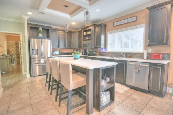 2015 Palm Hr.  Home