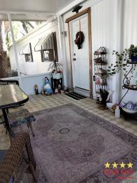 1978 SKYL  Home